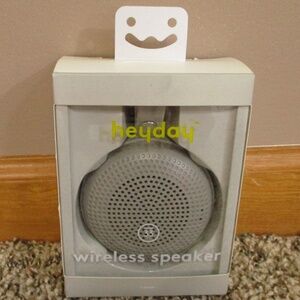 HeyDay Wireless Bluetooth Speaker Rechargeable Water‎ Resistant Gray